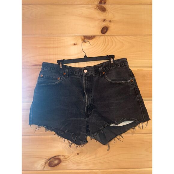 Levi's Faded Black Vintage 505 Regular Fit Shorts - Picture 1 of 5